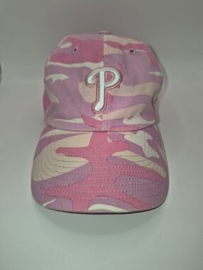 Philadelphia Phillies Pink Camouflage baseball cap